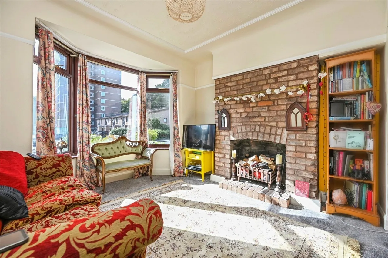 Vale Road, Liverpool, L25, photo 5