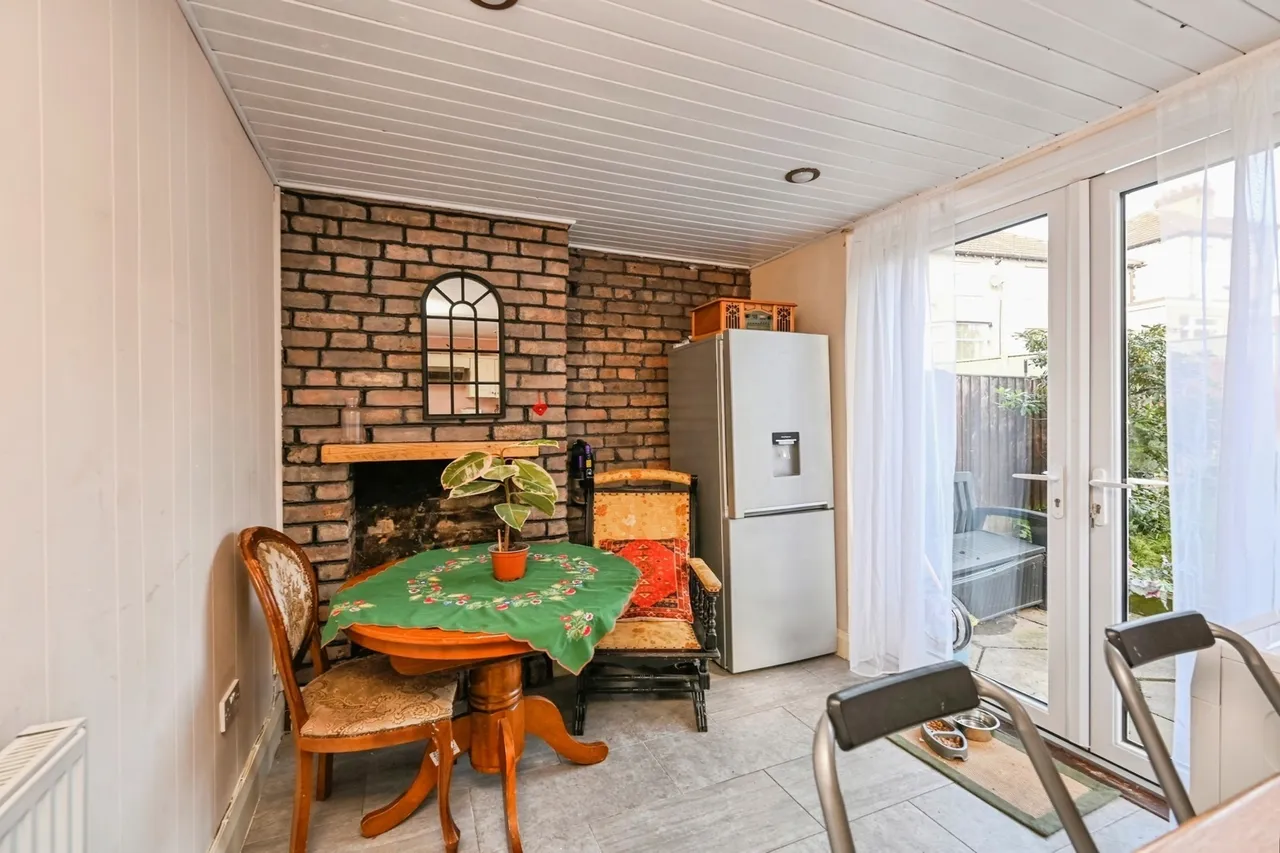 Vale Road, Liverpool, L25, photo 13