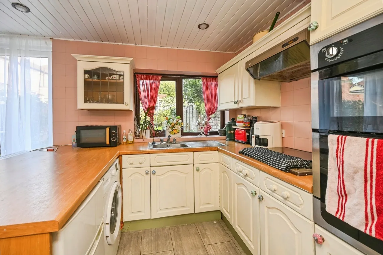 Vale Road, Liverpool, L25, photo 11