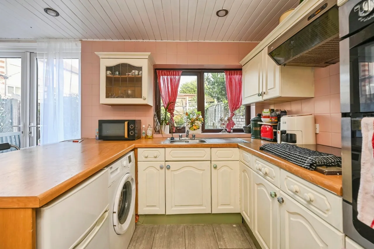 Vale Road, Liverpool, L25, photo 10