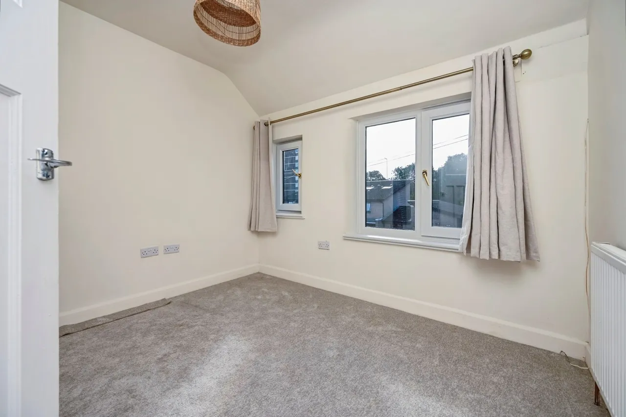 Vale Road, Liverpool, L25, photo 20