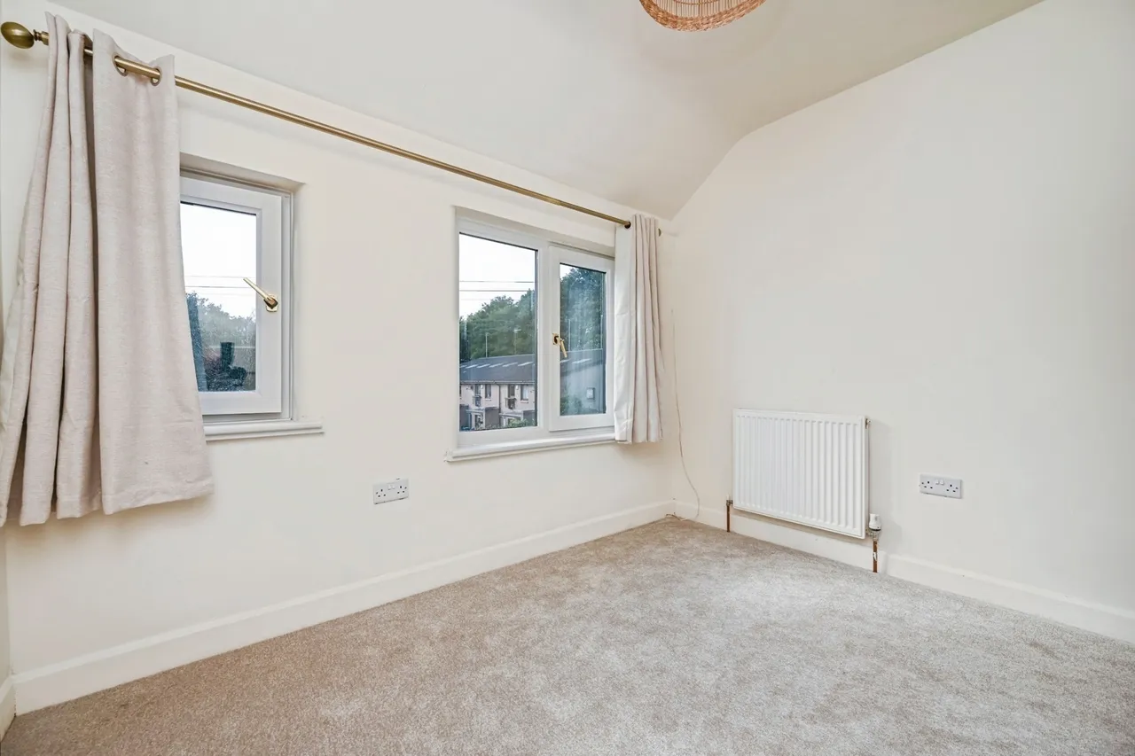 Vale Road, Liverpool, L25, photo 21