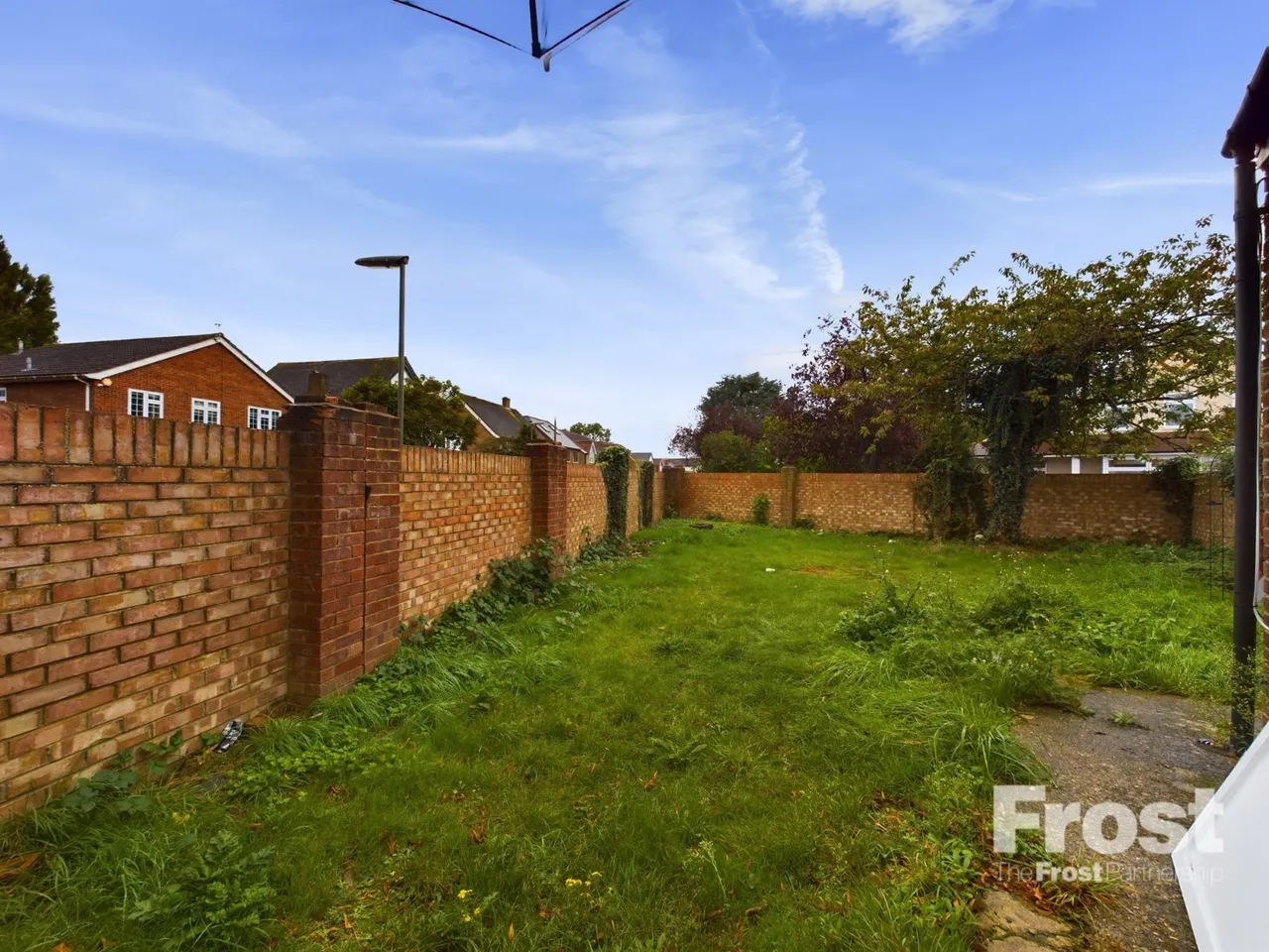 Ashford Crescent, Ashford, TW15, photo 10