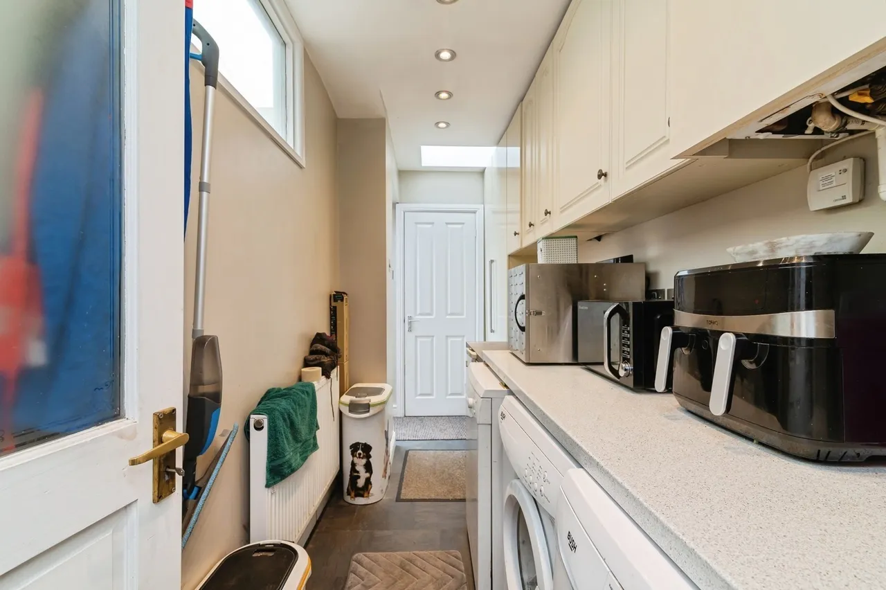 Willow Road, Carlton, Nottingham, Nottinghamshire, NG4, photo 9
