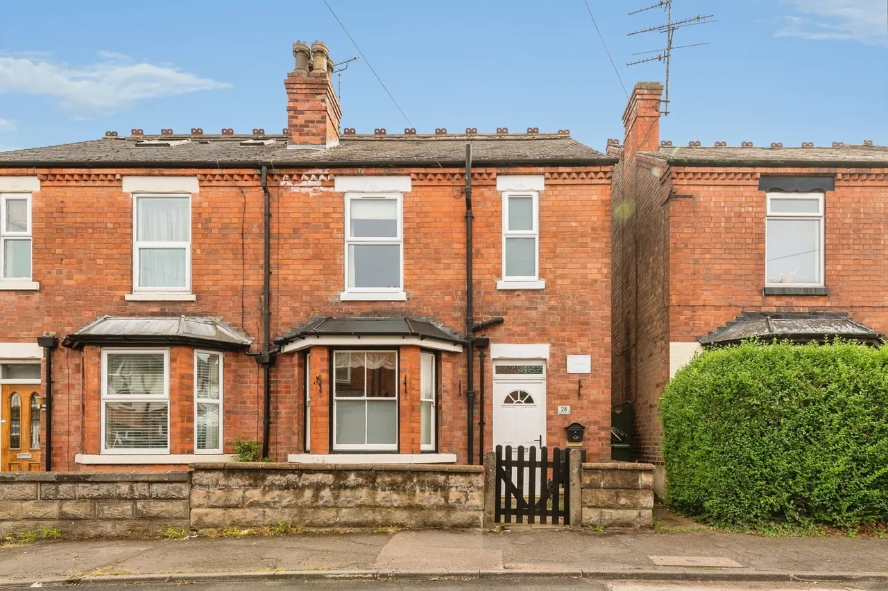 3 bed house for sale — Willow Road, Carlton, Nottingham, Nottinghamshire, NG4