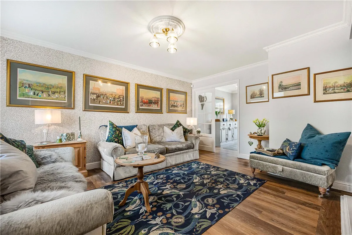 Forge Close, Milton Lilbourne, SN9, photo 6