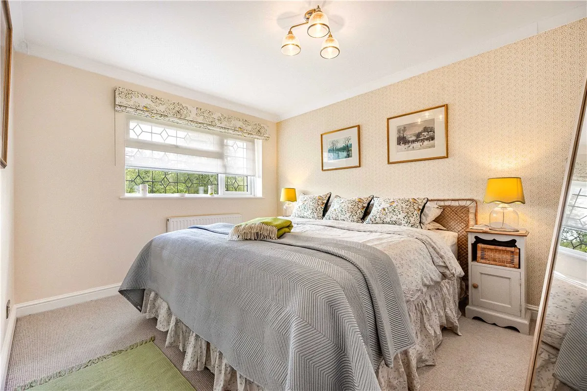 Forge Close, Milton Lilbourne, SN9, photo 8