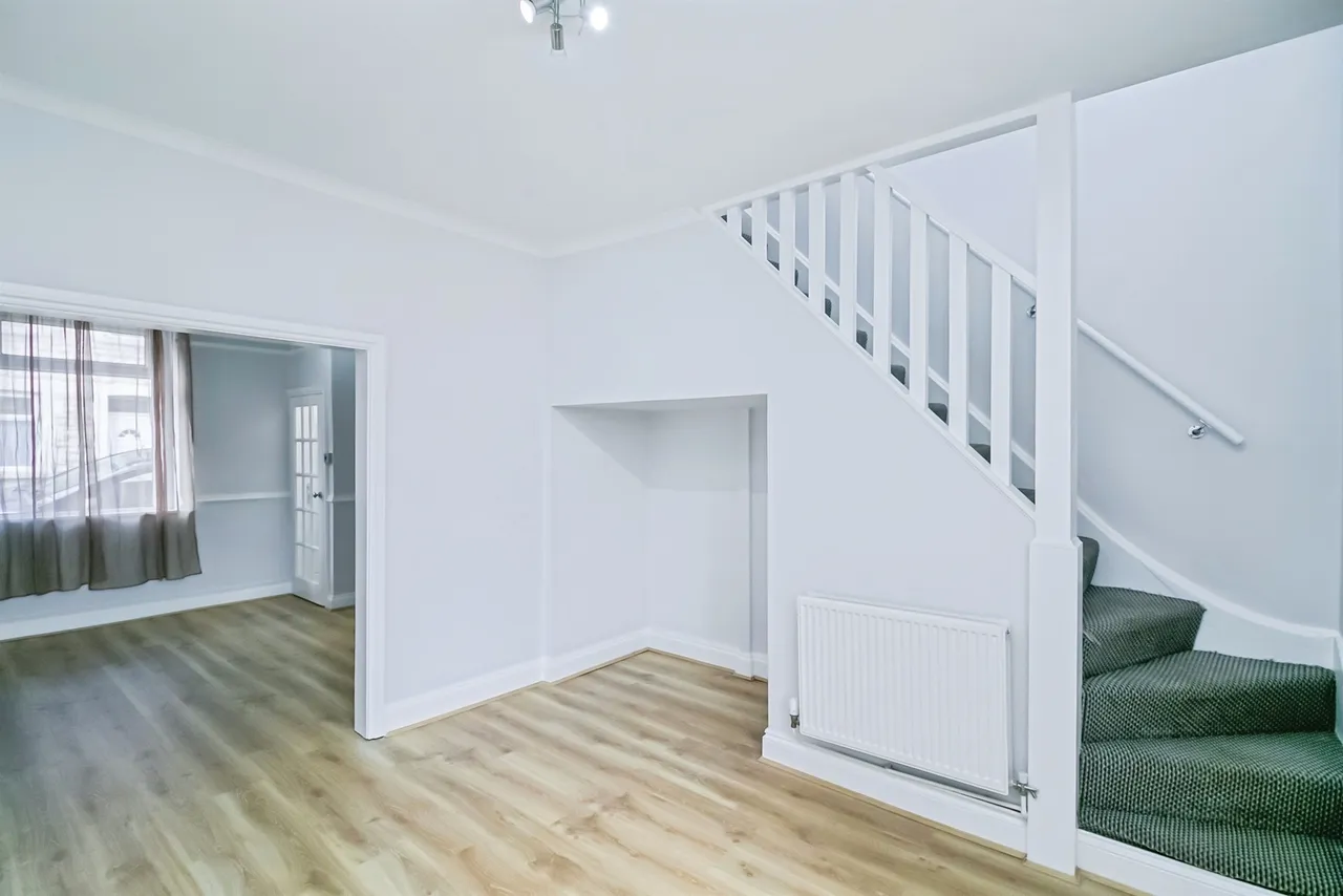 Lee Road, Barry, CF63, photo 7