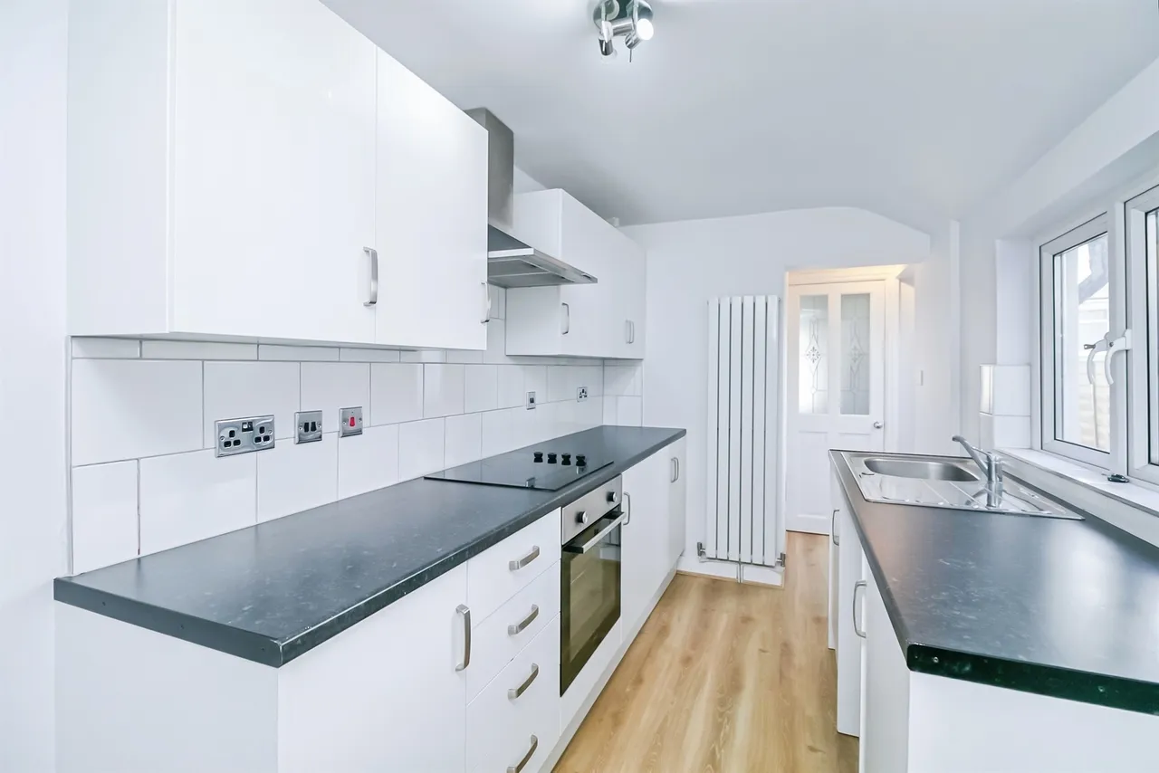 Lee Road, Barry, CF63, photo 8