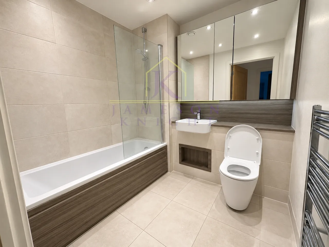 Lismore Boulevard, London, NW9, photo 12