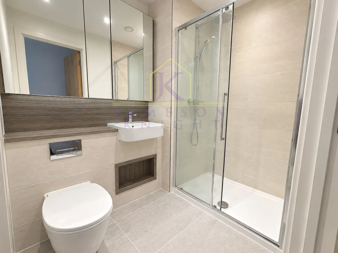 Lismore Boulevard, London, NW9, photo 13