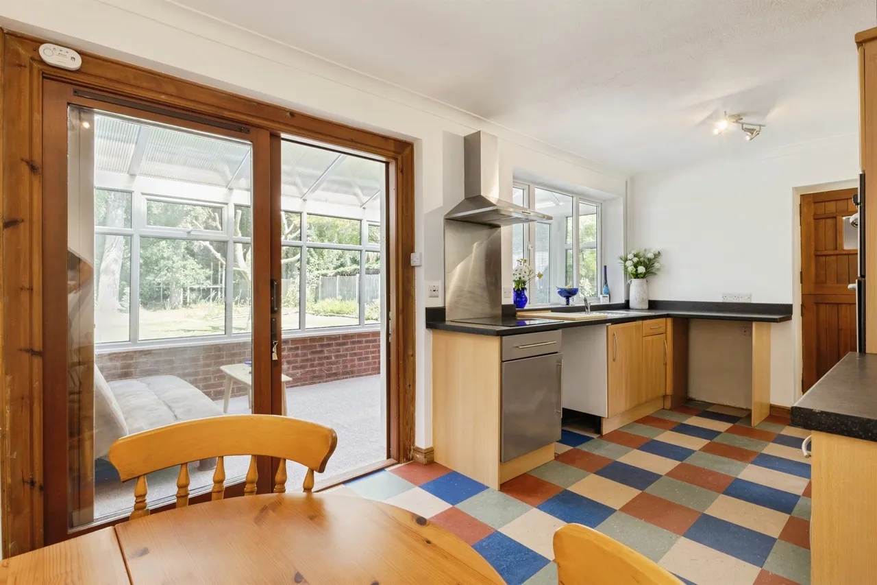 Westwood Drive, Norwich, photo 5