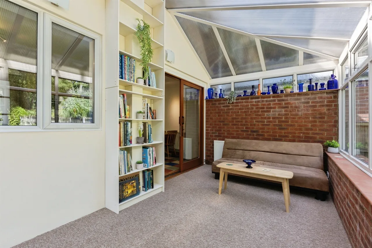 Westwood Drive, Norwich, photo 7
