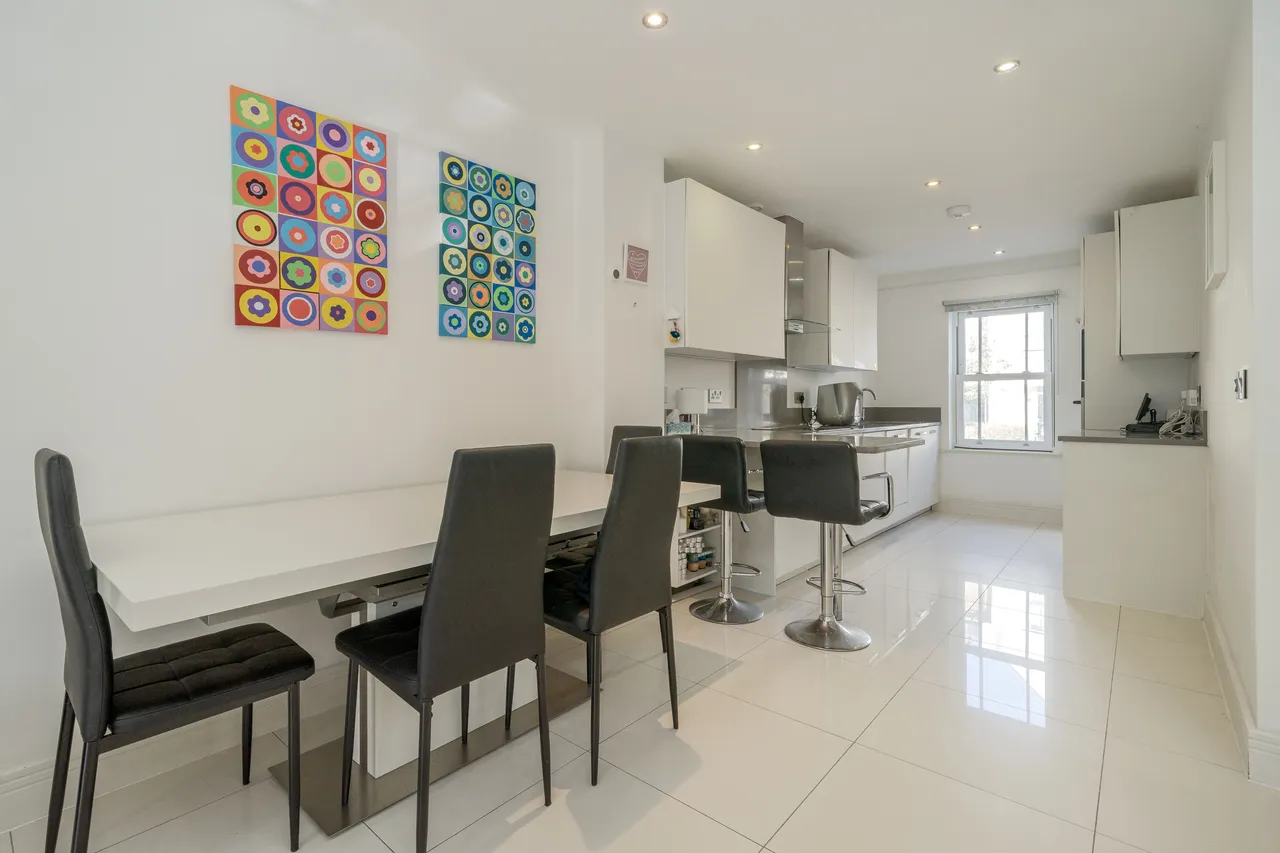 Holford Way, London, SW15, photo 3