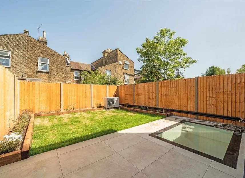 Kings Road, Leytonstone, E11, photo 4