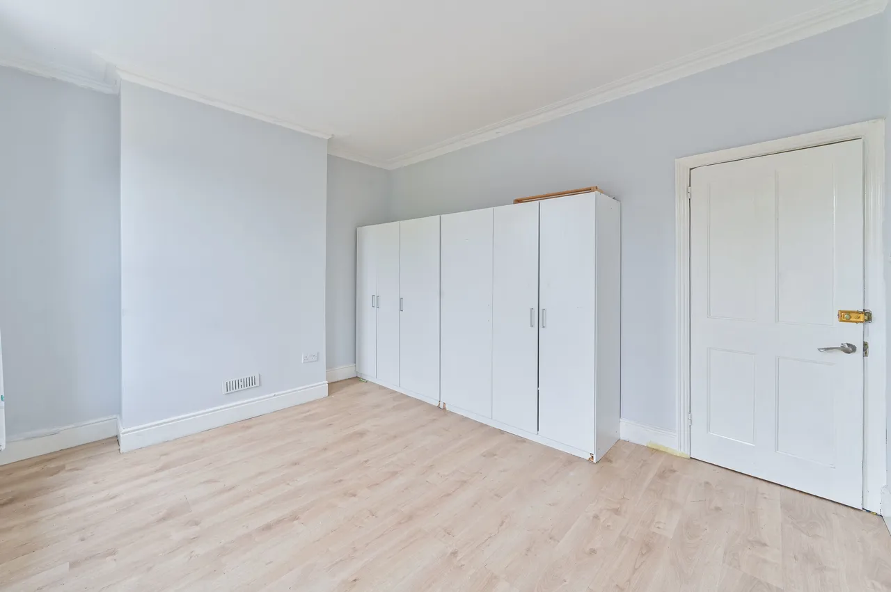 27 Tylecroft Road, London, photo 9