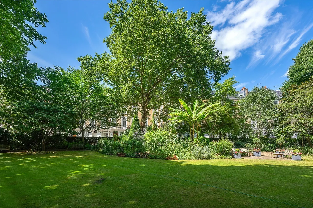 Montpelier Square, London, SW7, photo 3