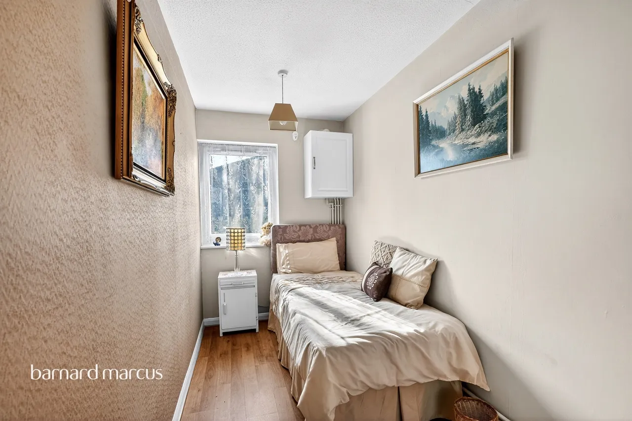 St. Albans Road, Cheam, SM1, photo 7