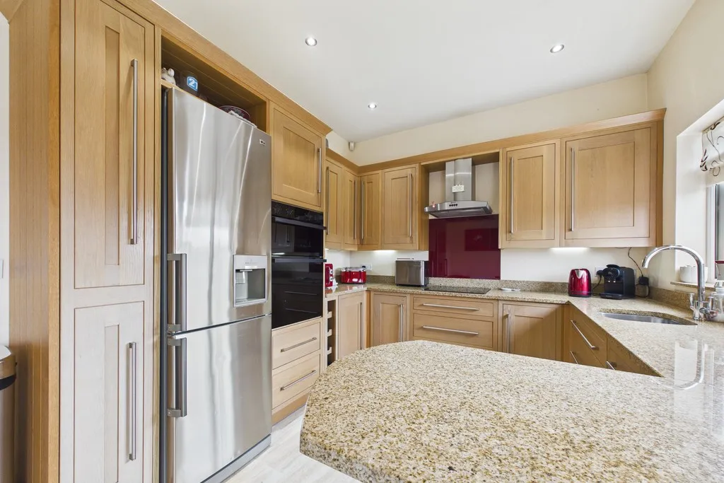 Hawthorn Road, Bolton Le Sands, LA5, photo 27