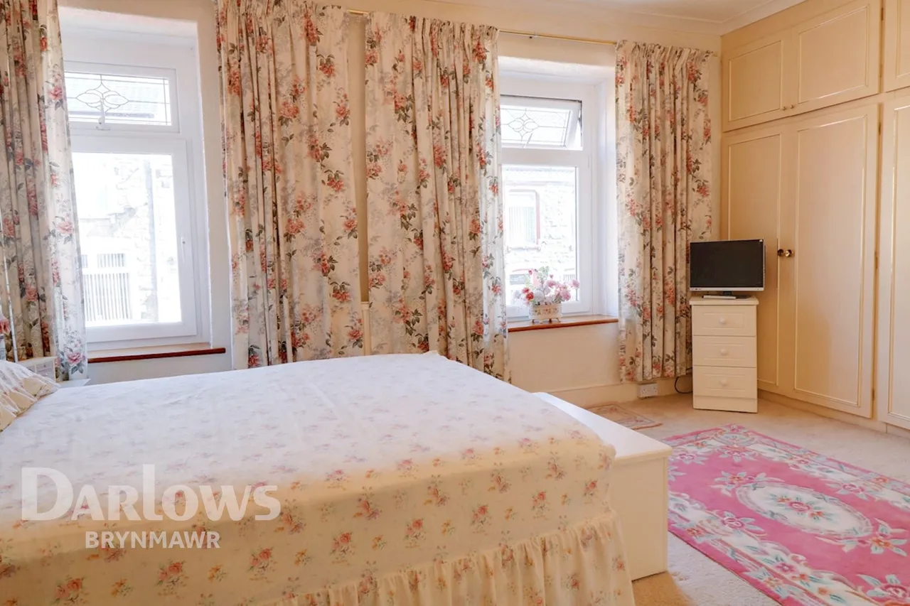Ashfield Road, Abertillery, photo 9