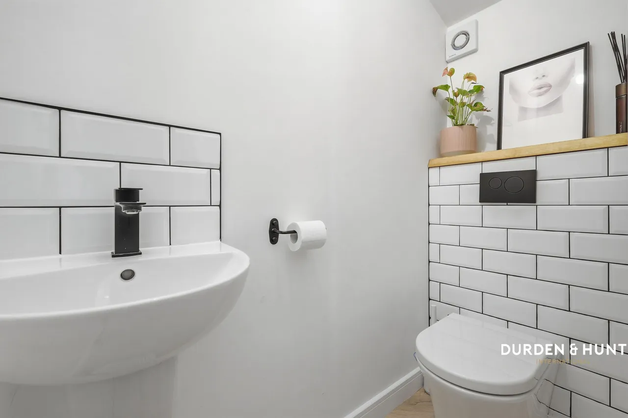 Benhurst Avenue, Hornchurch, RM12, photo 8