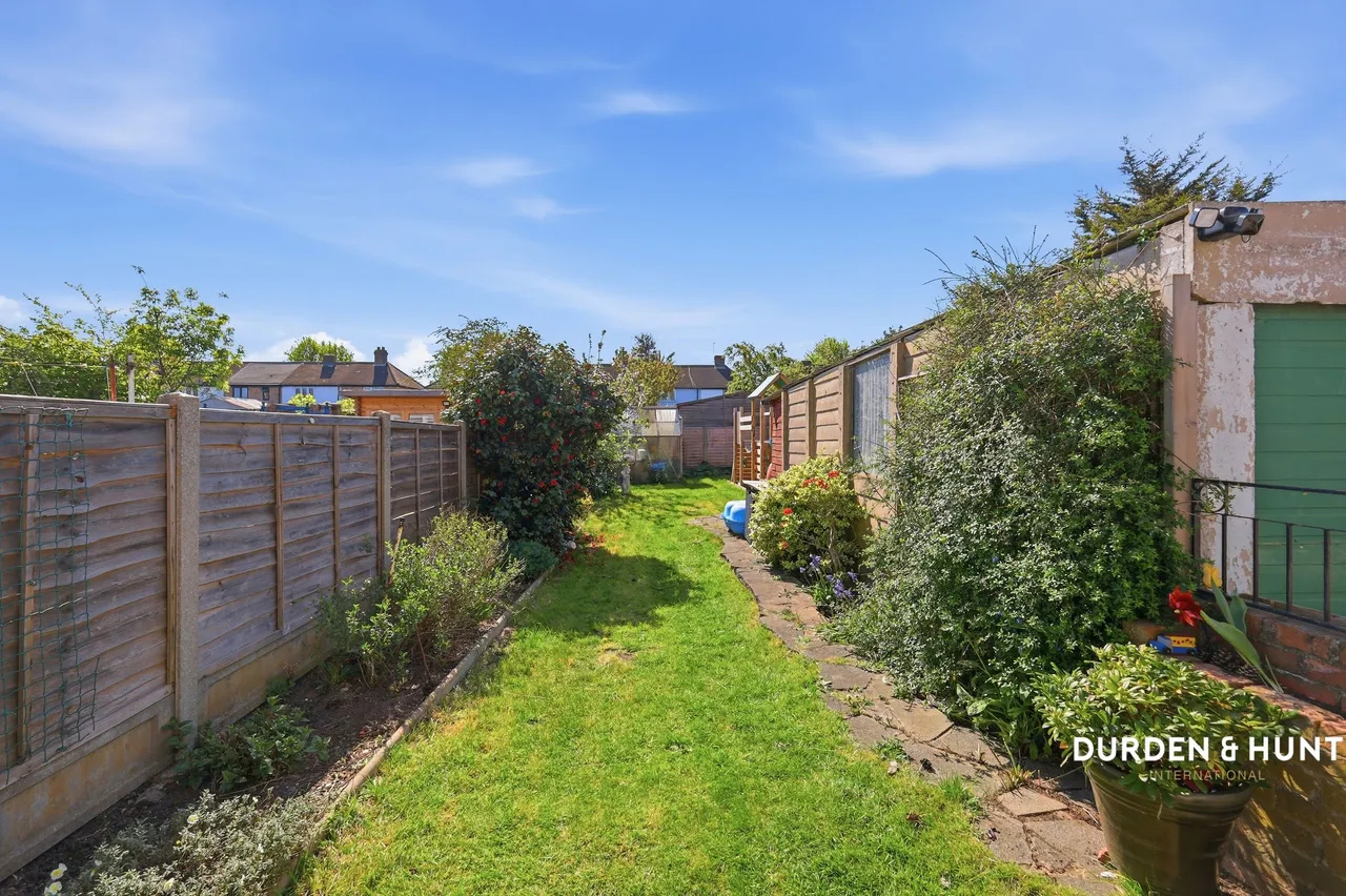 Benhurst Avenue, Hornchurch, RM12, photo 16