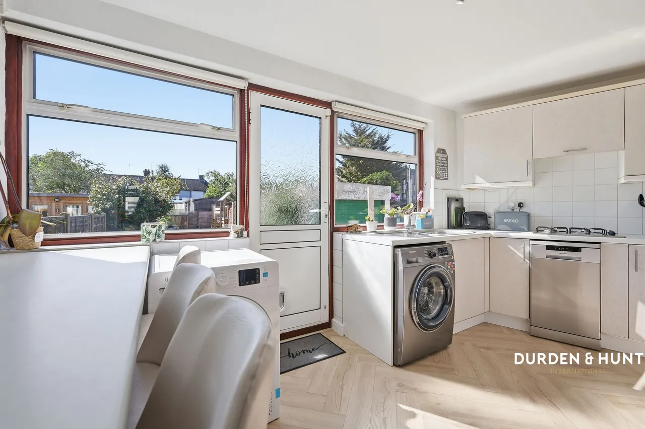 Benhurst Avenue, Hornchurch, RM12, photo 7