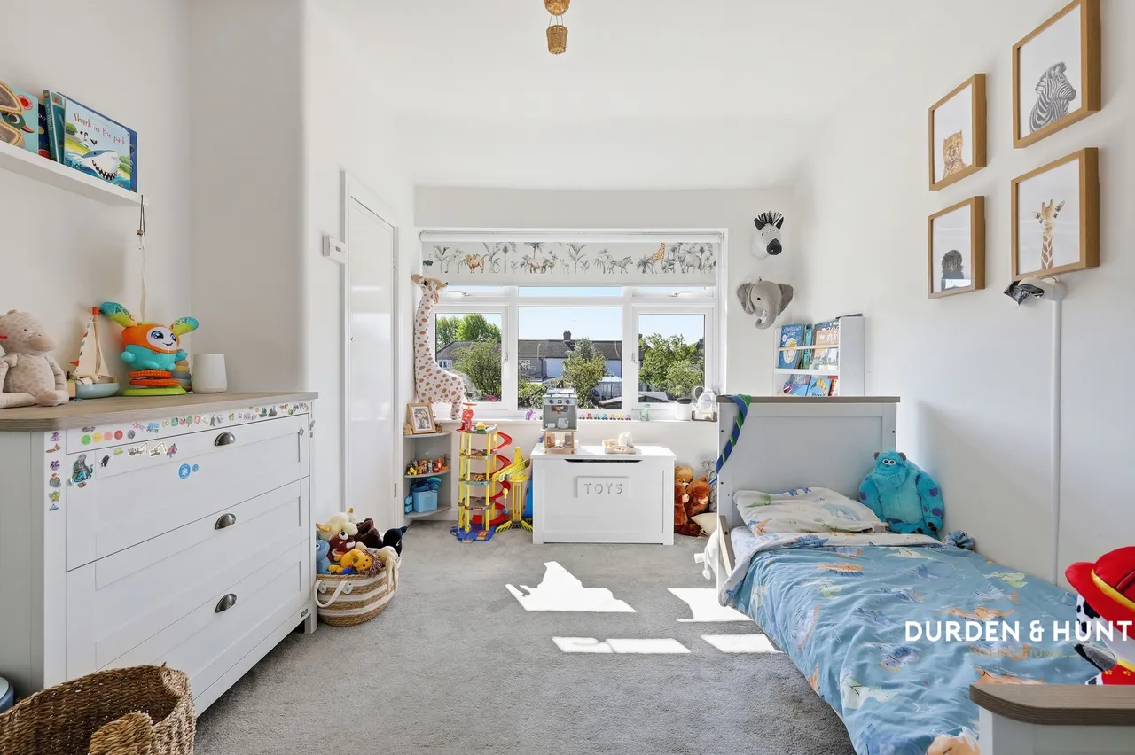 Benhurst Avenue, Hornchurch, RM12, photo 12