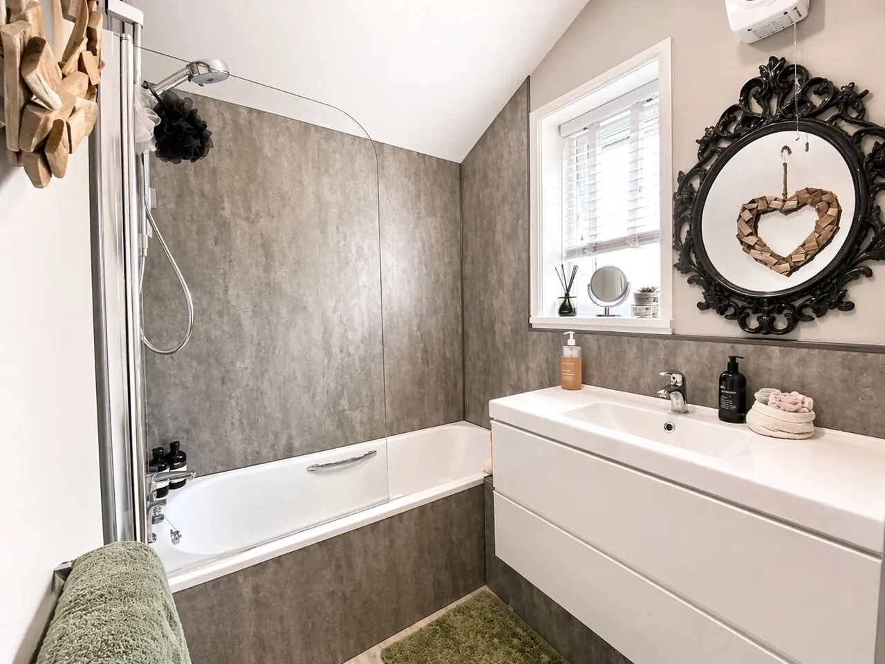 Cleveleys Road, Blackburn, BB2, photo 11