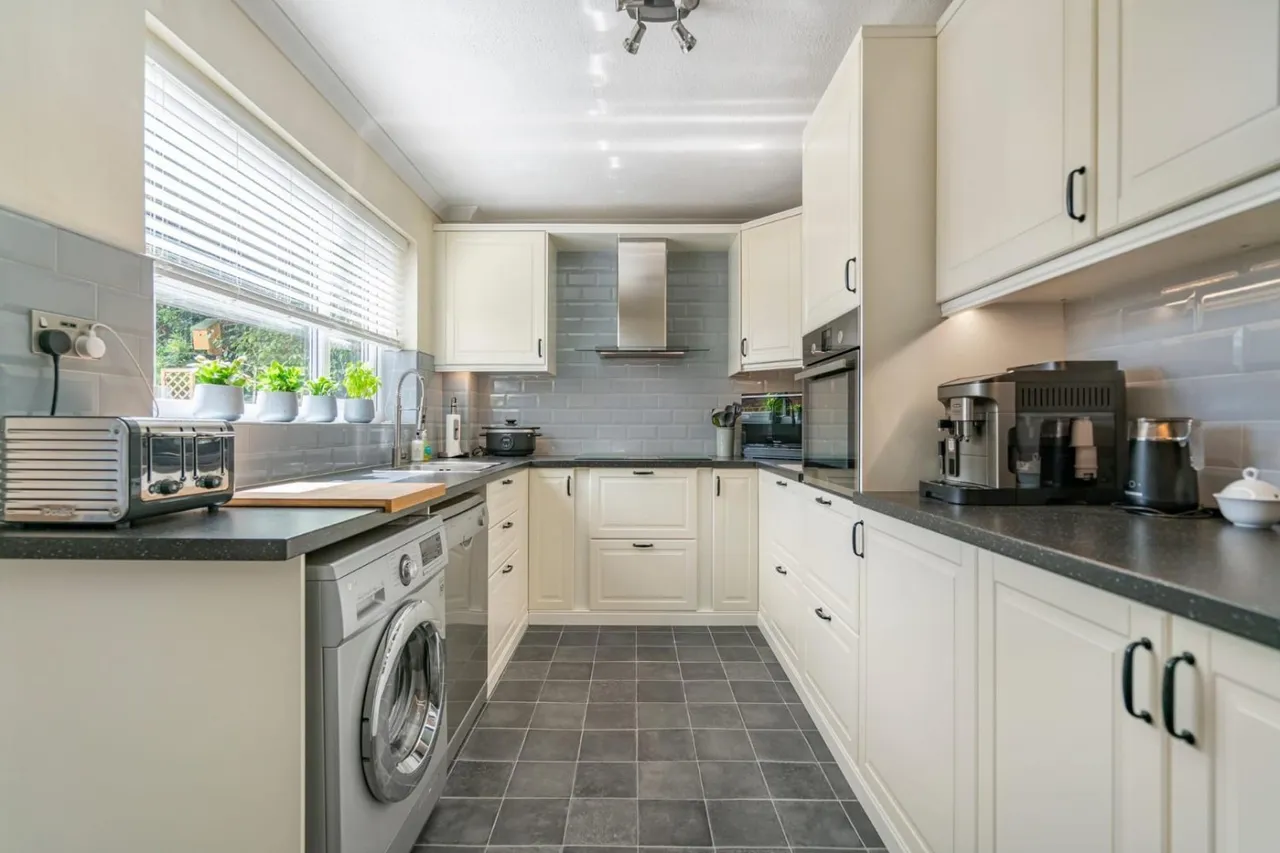 Lorton Close, Worsley, M28, photo 7