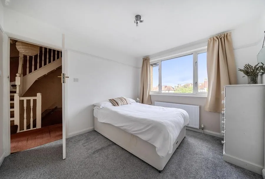 Templecombe Way, Morden, SM4, photo 17