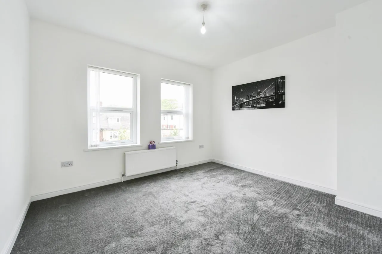 Primrose Avenue, Sheffield, S5, photo 9