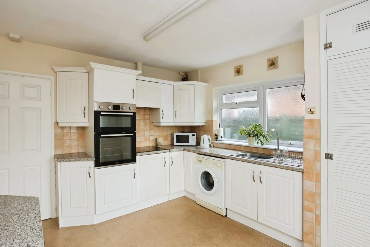 Orchard Drive, Tonbridge, TN10, photo 13