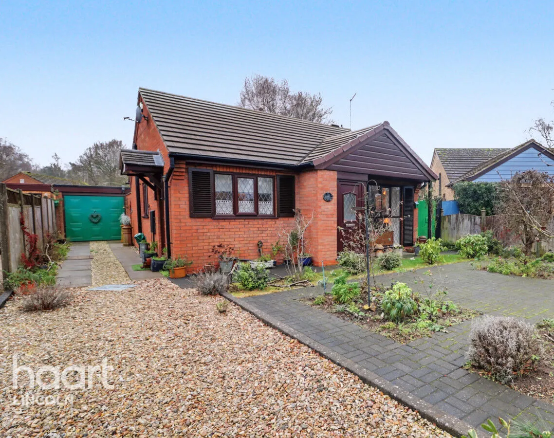 2 bed house for sale, Sheraton Close, Lincoln, LN6