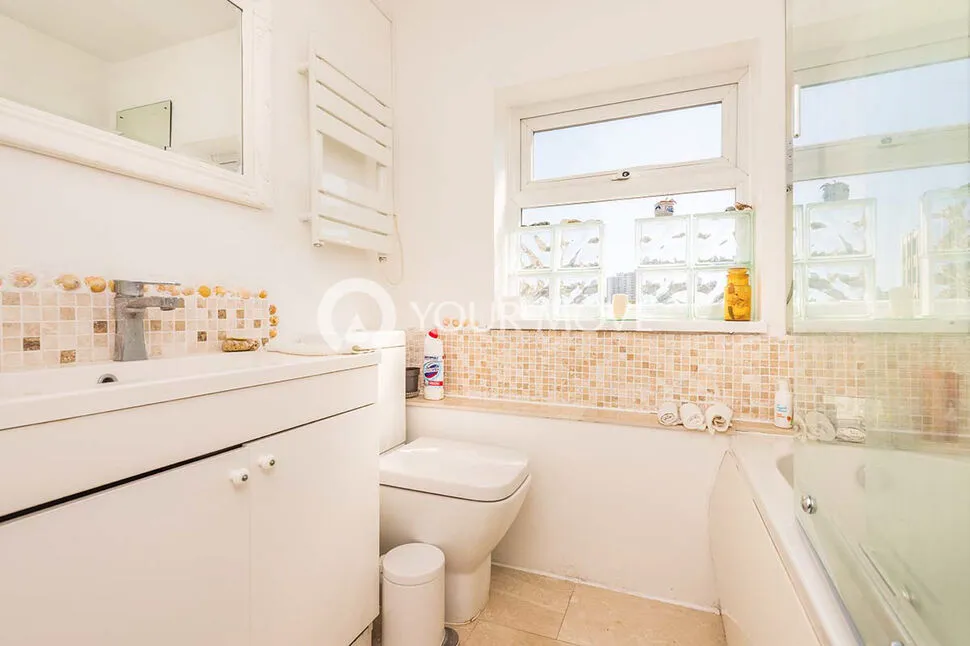 Flat 3, Effingham Street, Ramsgate, Kent, CT11, photo 4