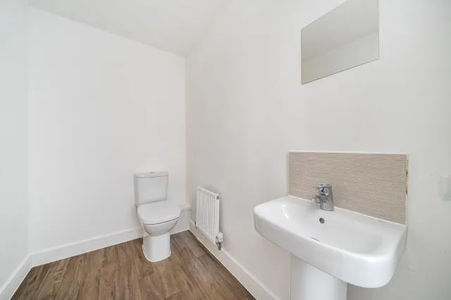 Axtell Way, Weston Turville, HP22, photo 13