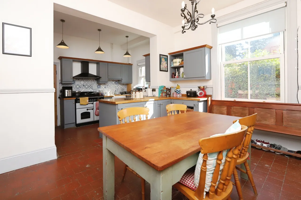 Norman Road, Wrexham, LL13, photo 4
