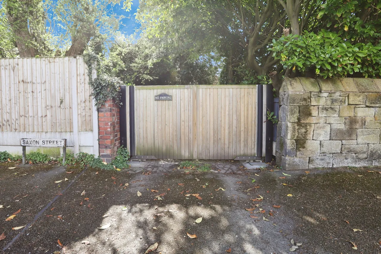 Norman Road, Wrexham, LL13, photo 20