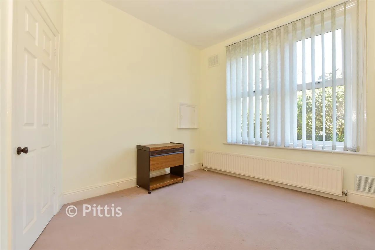 Arthurs Hill, Shanklin, PO37, photo 6