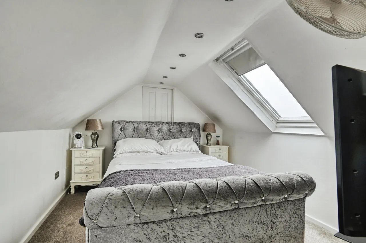 Hurst Lane, Birmingham, B34, photo 13