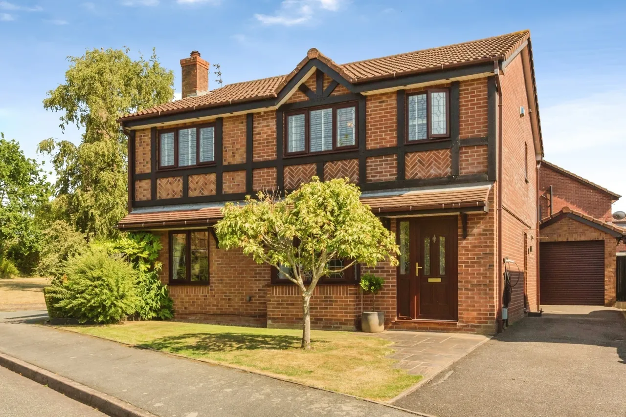 4 bed house for sale — Pipers Ash, Winsford, Cheshire, CW7