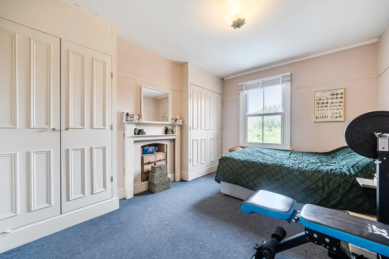 Rickmansworth Road, Northwood, HA6, photo 16