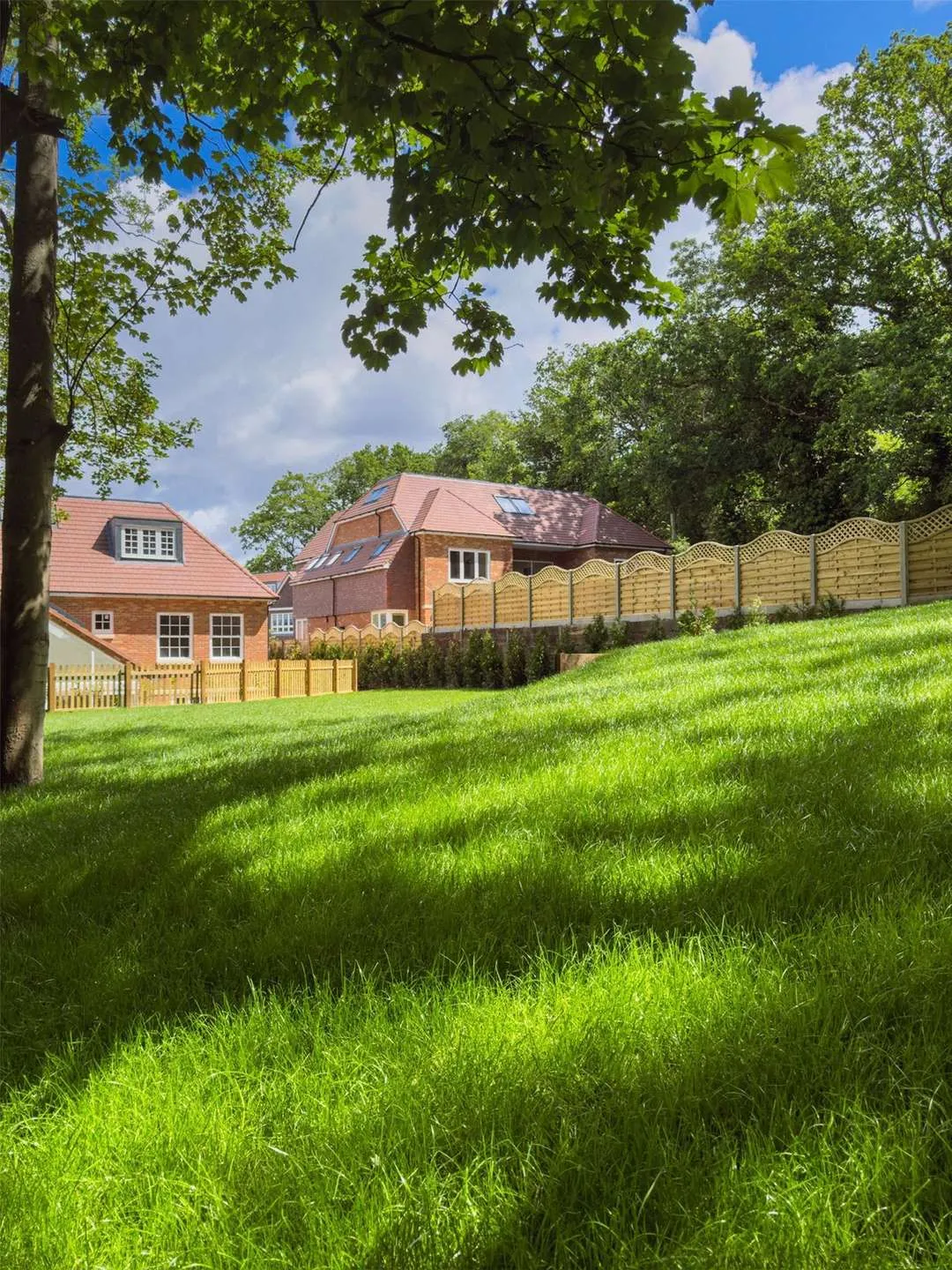 The Senses, Kiln Lane, Bourne End, Buckinghamshire, SL8 5JE, photo 3