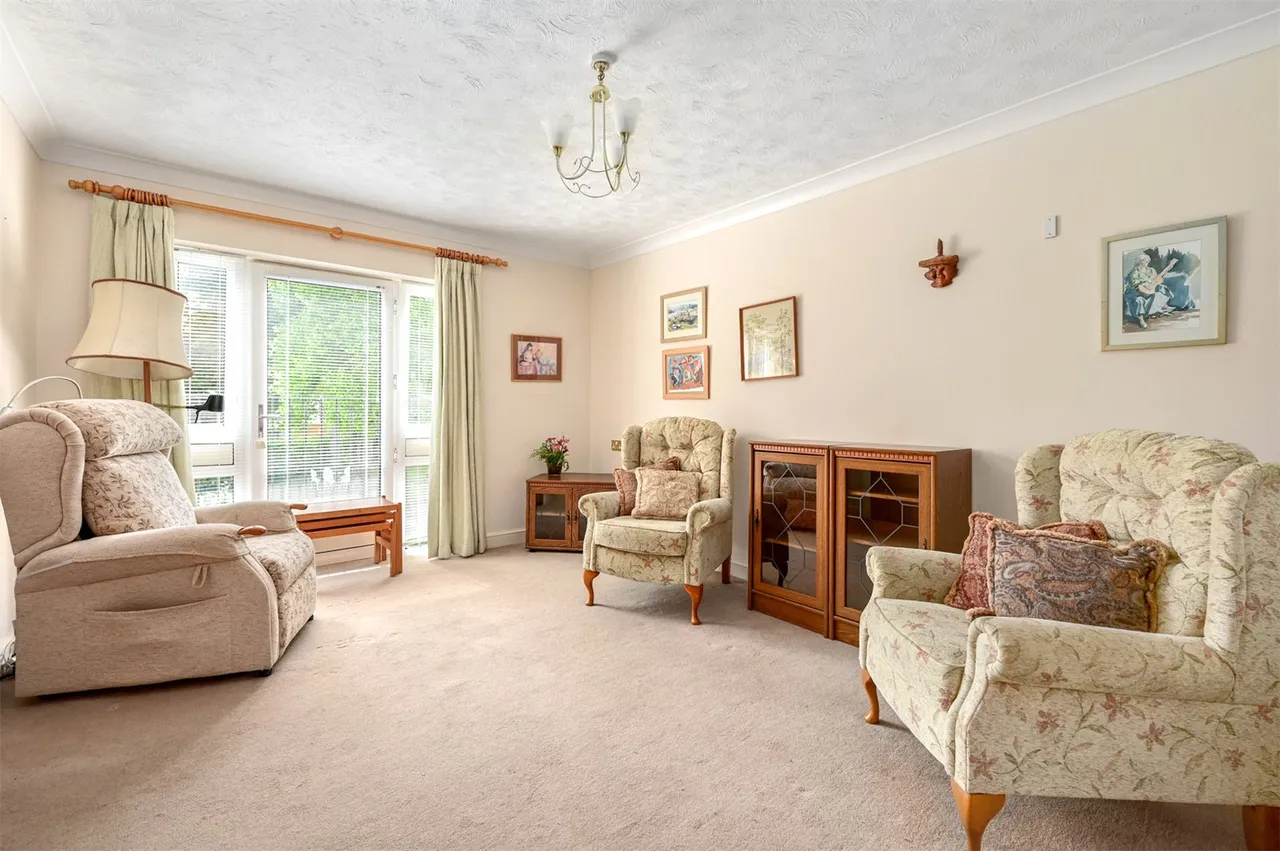 Pegasus Court, Fleet, Hampshire, GU51 4SX, photo 3