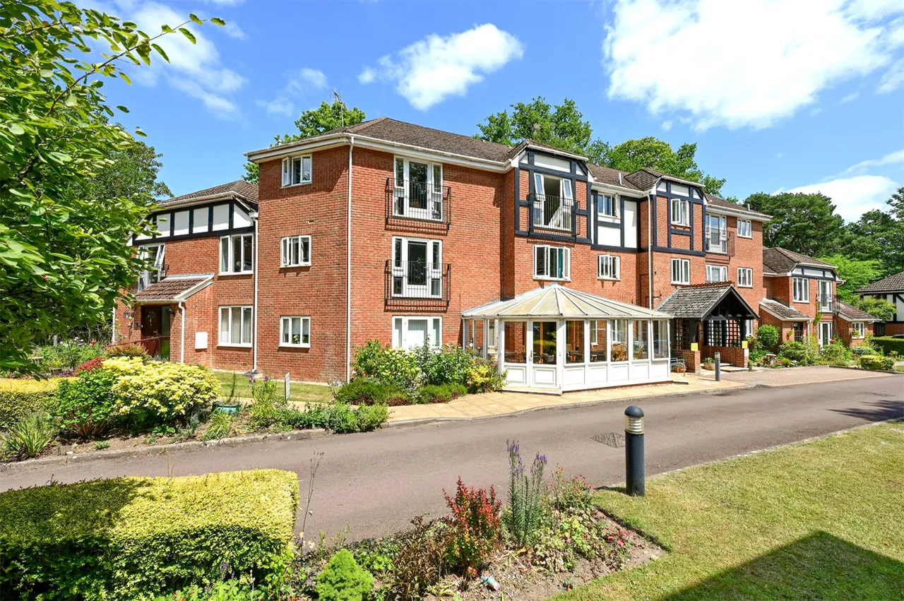 Pegasus Court, Fleet, Hampshire, GU51 4SX, photo 10