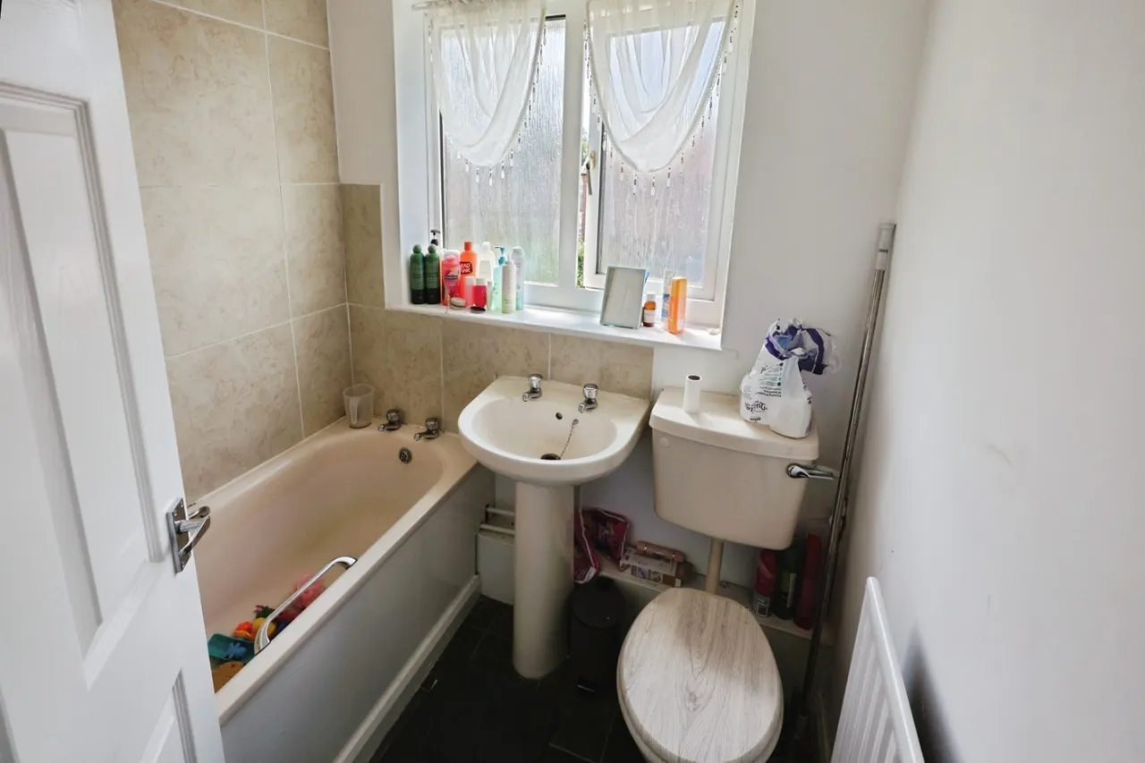 Jasmine Avenue, Shildon, DL4, photo 7