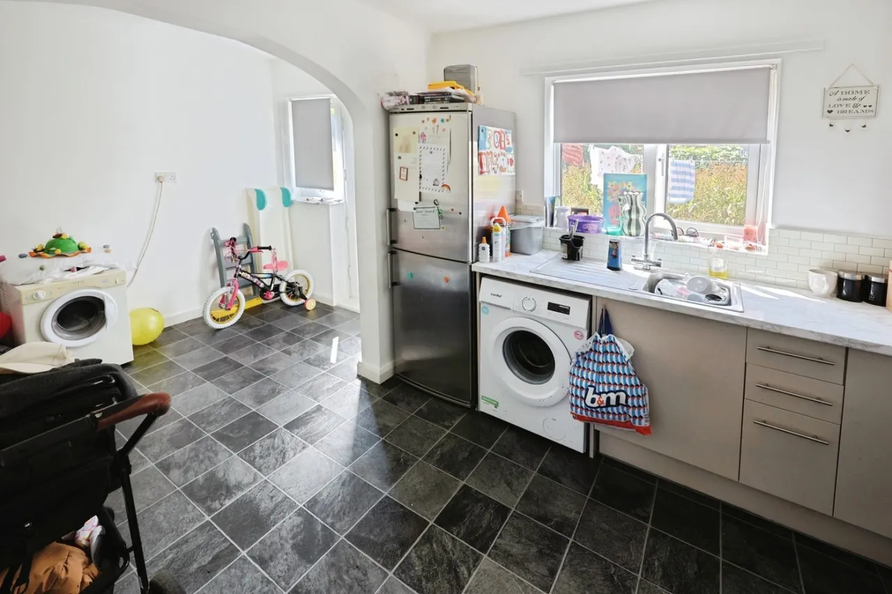 Jasmine Avenue, Shildon, DL4, photo 4