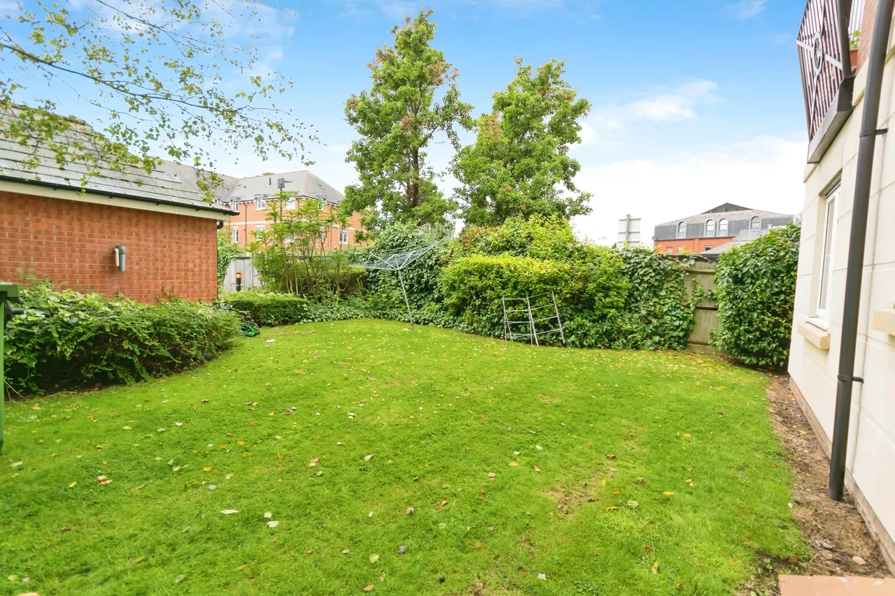 Collingtree Court, Solihull, West Midlands, B92, photo 10