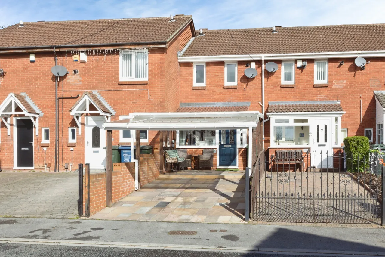 2 bed house for sale, Colwyne Place, Newcastle Upon Tyne, NE5