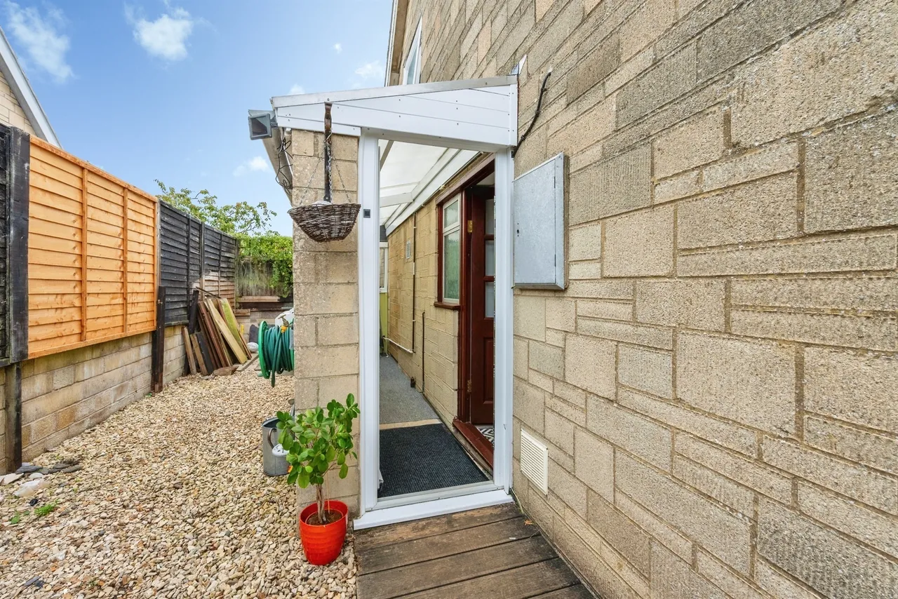 The Ridings, Kington St. Michael, SN14, photo 16